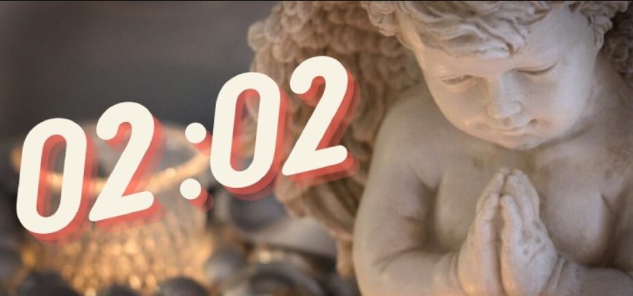 2 02 на годиннику