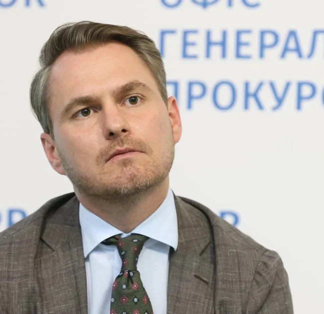 Володимир Зеленський та Руслан Кравченко